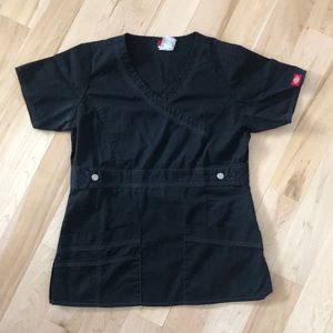 Dickies womens size XS scrub top